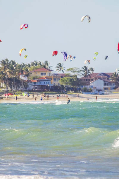 302186-kitesurf-en-cabarete